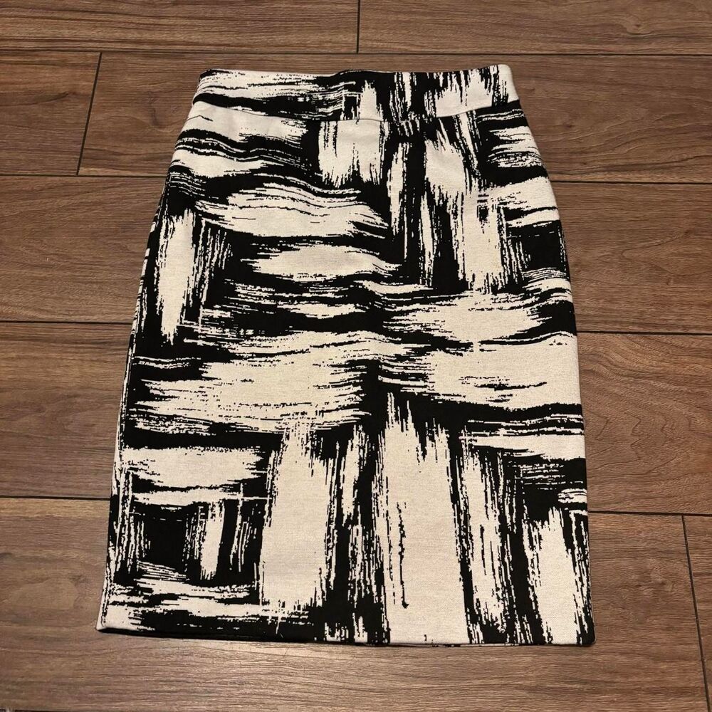 Grace Women's multi Skirt
